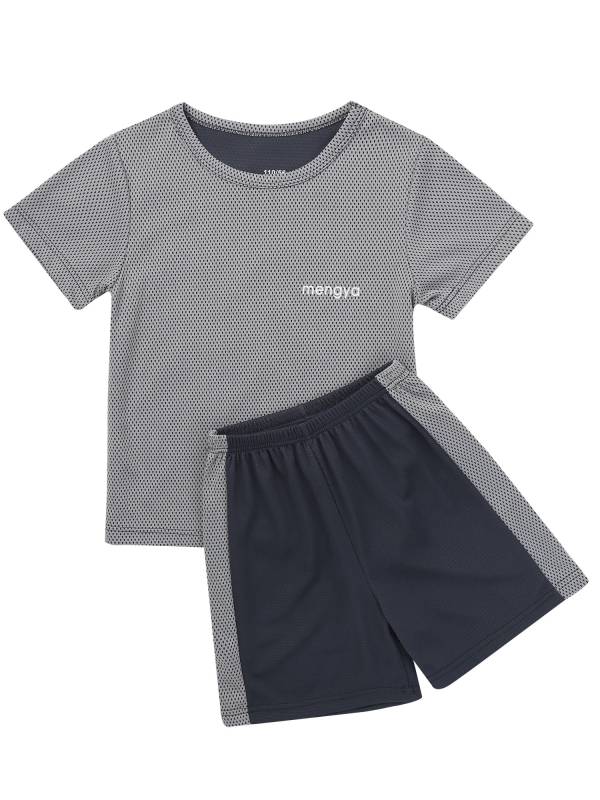 Kids 2pcs Round Neck Short Sleeves T-shirt and Shorts Set Sports Suits thumb