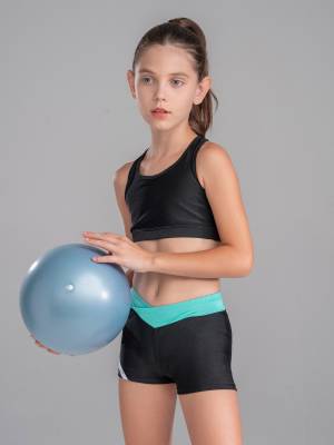 Kids Girls Sleeveless Crop Top and Low Waist Shorts Sport Sets back image