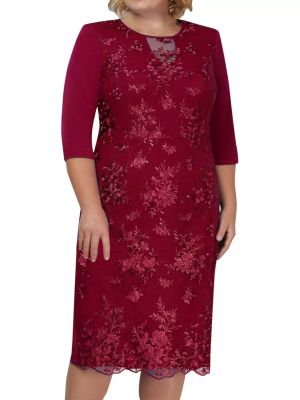 Women Elegant Embroidered Lace Half Sleeve Plus Size Cocktail Dress front image